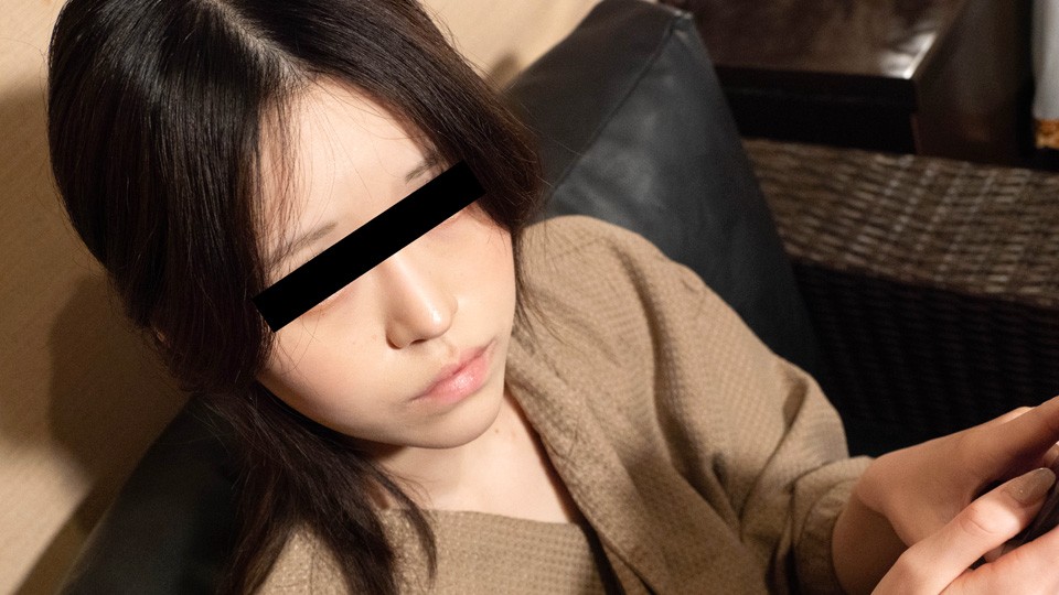 10musume 102125_01 Blowjob Challenge While Watching A Video