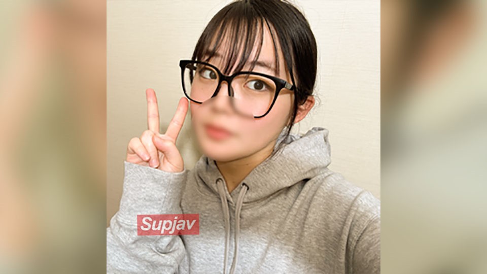 4883198 990 FC2PPV Pt Until 5/7!! Bonus Included A Bespectacled 19-year-old College Girl Is Lured By Money Into Filming Herself Having Sex In A School Swimsuit. Her Innocent Body Is Brought To Orgasm Multiple Times, And Even When She Says 