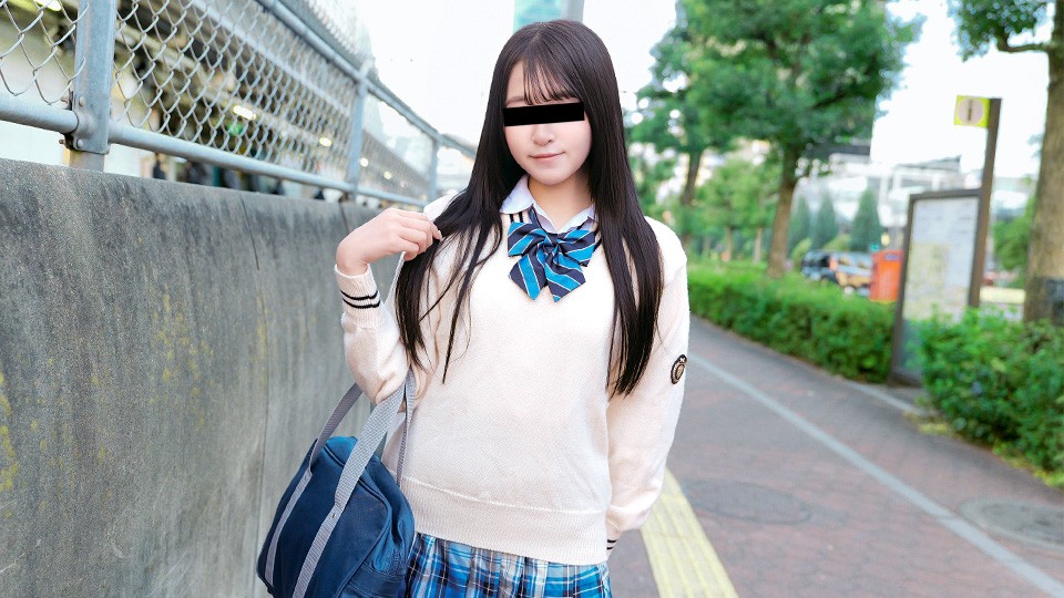 10musume 081926_01 Messing With A Girl In Uniform On The Train: Yuka Negishi